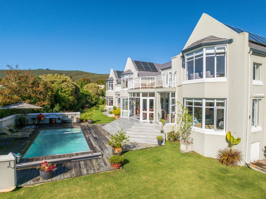 7 Bedroom Property for Sale in Belvidere Estate Western Cape